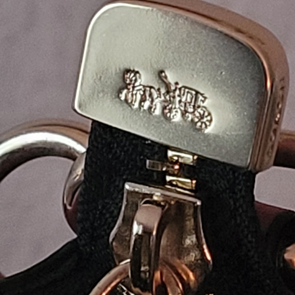 Coach Marlon Hobo In Signature Canvas - Picture 15 of 16